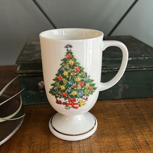Mount Clemens Pottery Christmas Tree Pedestal Mug